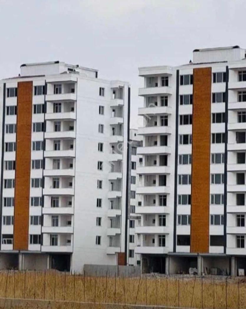 Yenişehir Dökmetaş Satılık Daire 75 Emlaktan Elazığ Yolu Temsan Civarı 2+1 Acil Satlık Daire