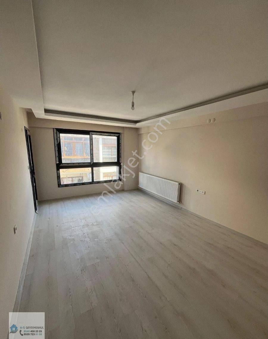 "gülyaka Mahallesi'nde Modern Ve Konforlu 4+1 Deniz Manzaralı Dubleks Daire" - Görsel 3