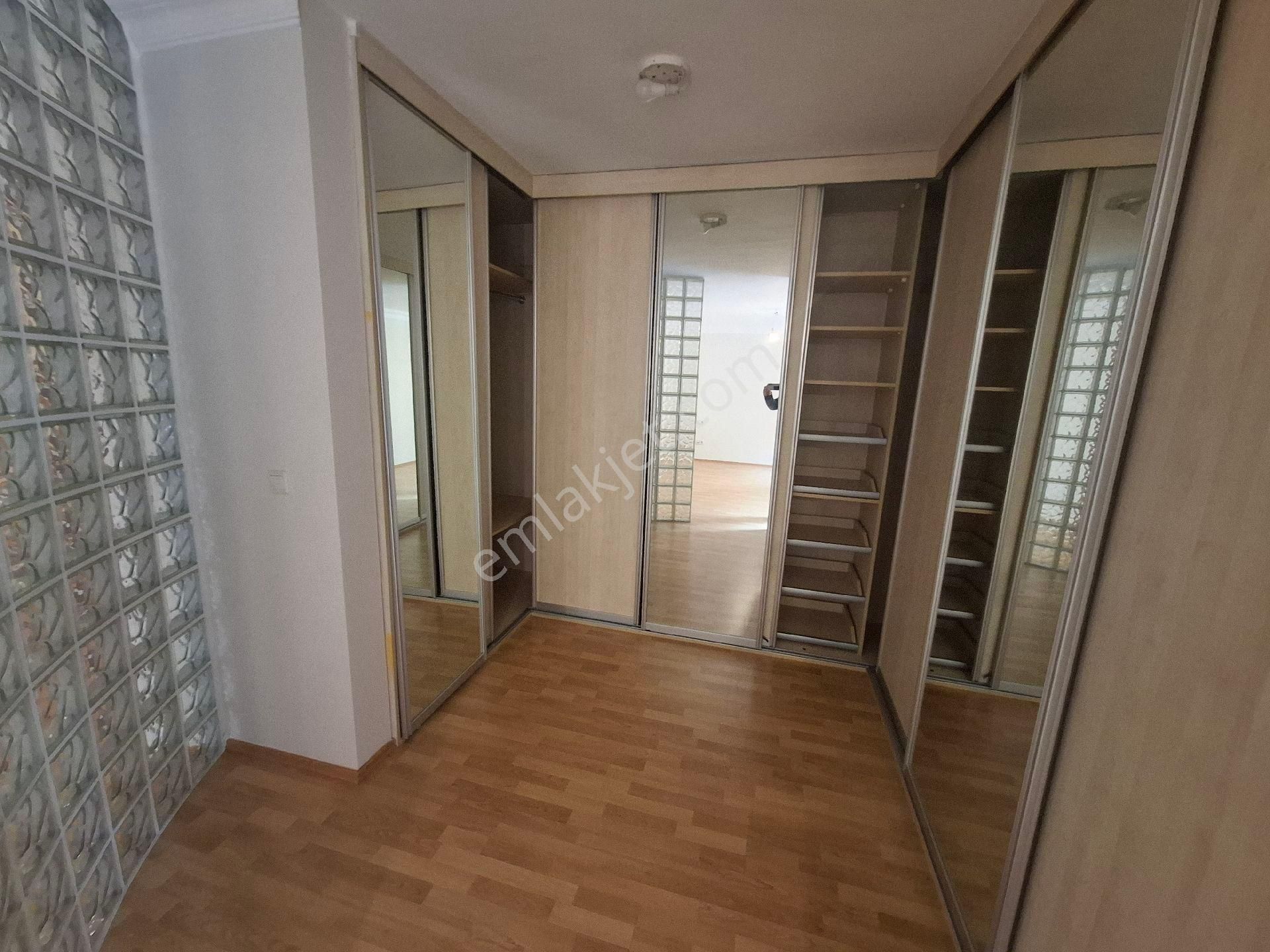 Sarıyer Bahçeköy De Bahçeli Tripleks Keyfi Maslak A 12 Dk 400 M2 - Görsel 7