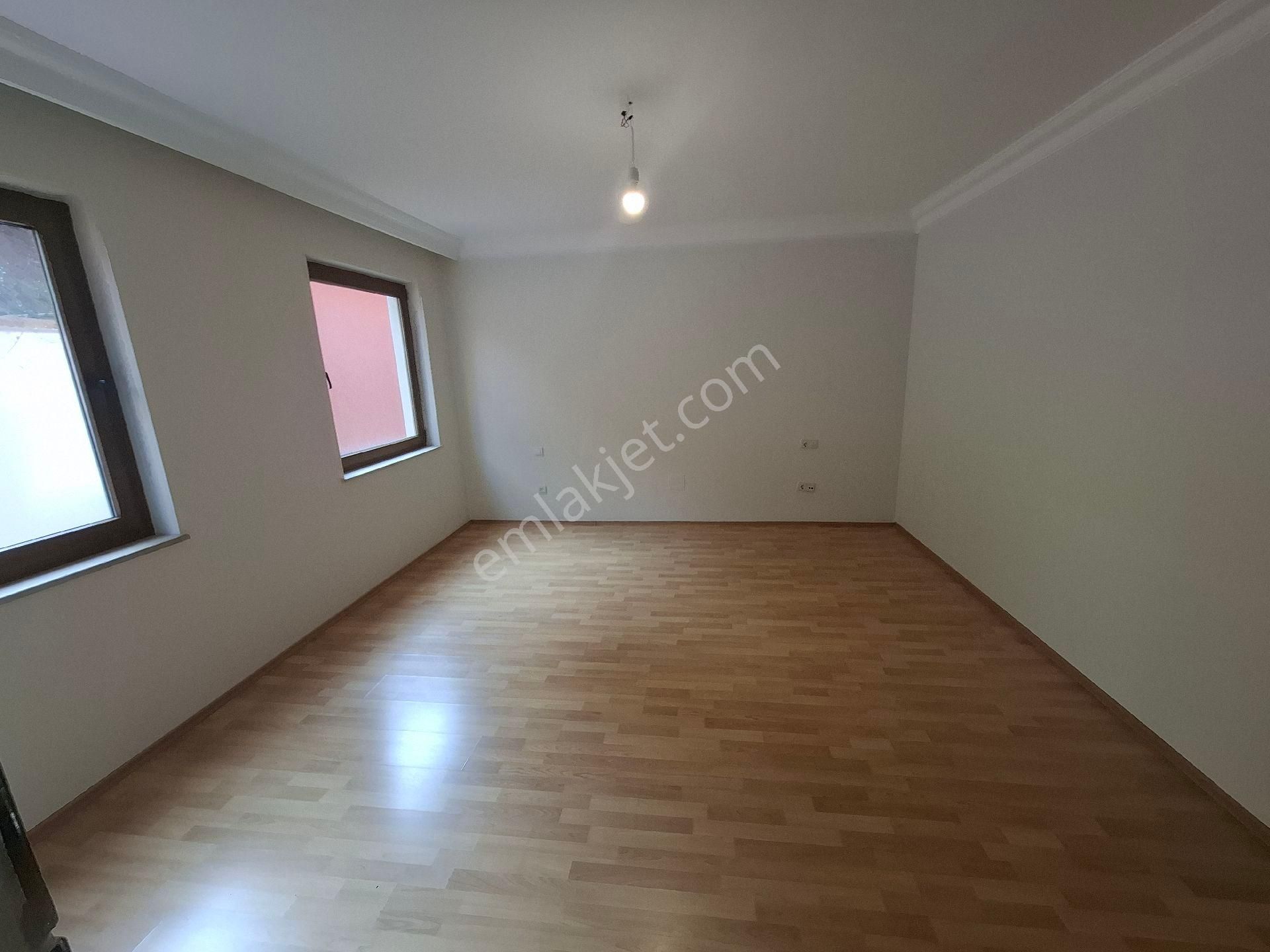 Sarıyer Bahçeköy De Bahçeli Tripleks Keyfi Maslak A 12 Dk 400 M2 - Görsel 8