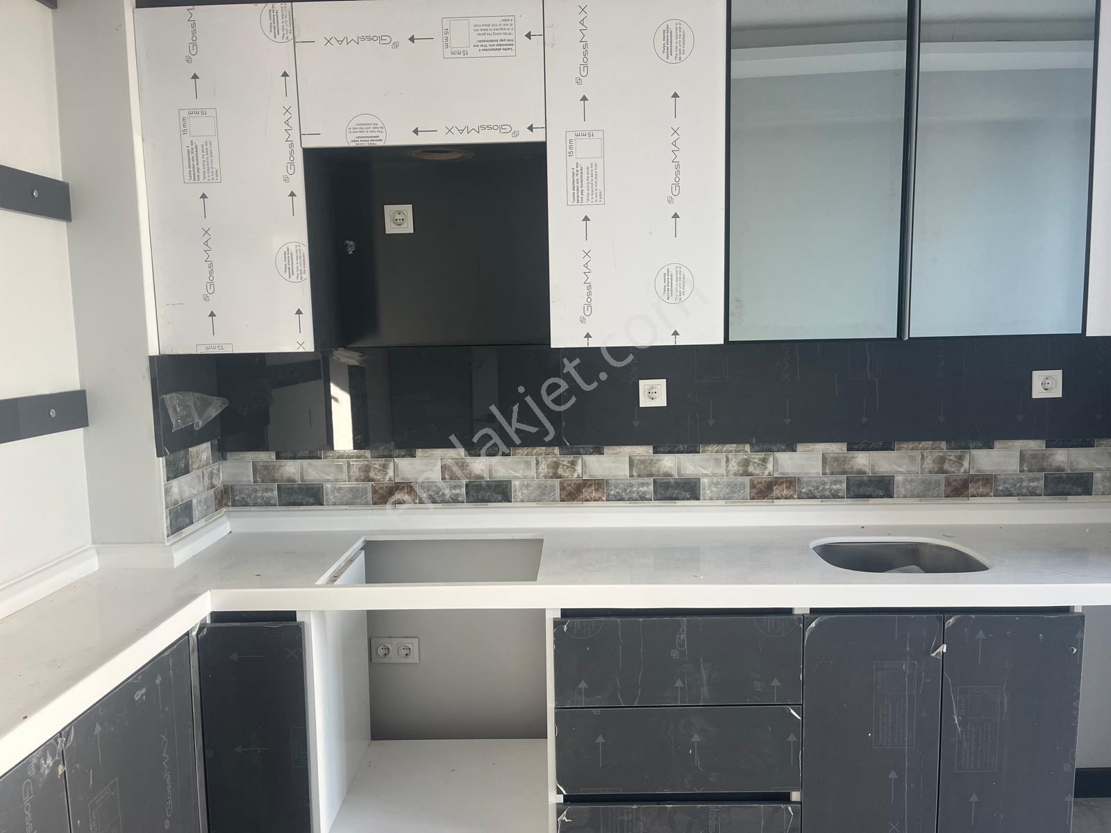Uzmanlardan Geniş Ailelere Uygun Full Yapılı 4+1 İskanlı Satılık Villa - Görsel 15