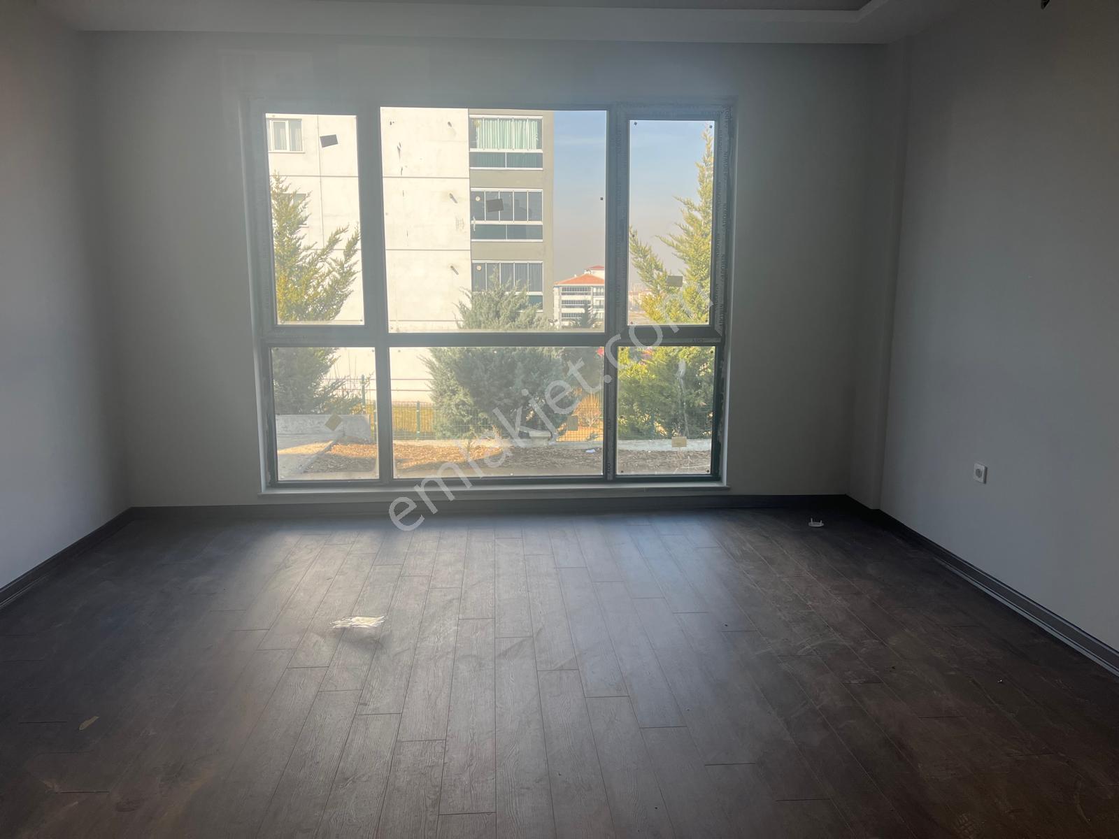 Uzmanlardan Geniş Ailelere Uygun Full Yapılı 4+1 İskanlı Satılık Villa - Görsel 35