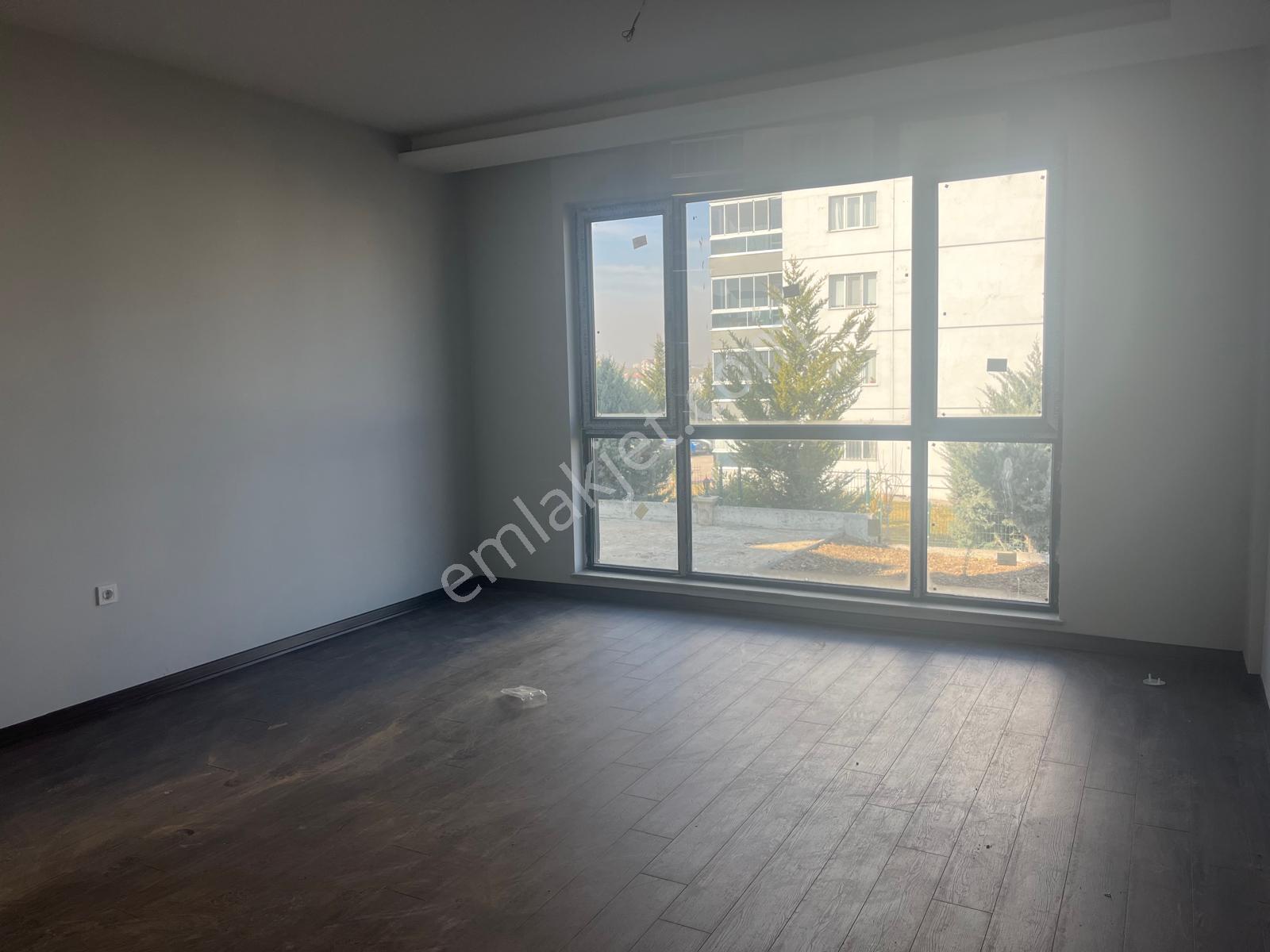 Uzmanlardan Geniş Ailelere Uygun Full Yapılı 4+1 İskanlı Satılık Villa - Görsel 18