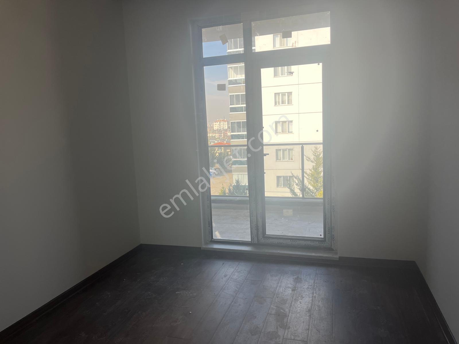 Uzmanlar Dan Ayyıldız Mahallesinde Lüks Yapılı İskanlı 4+1 Villa,,,,, - Görsel 32