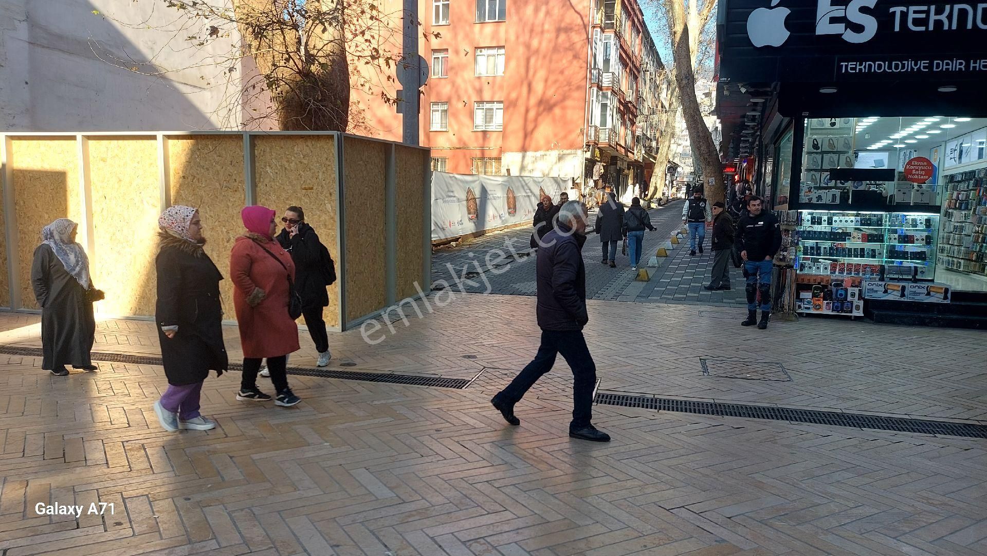 Kocaeli İzmit Satılık Büro İstiklal Caddesinde Satılık Ofis