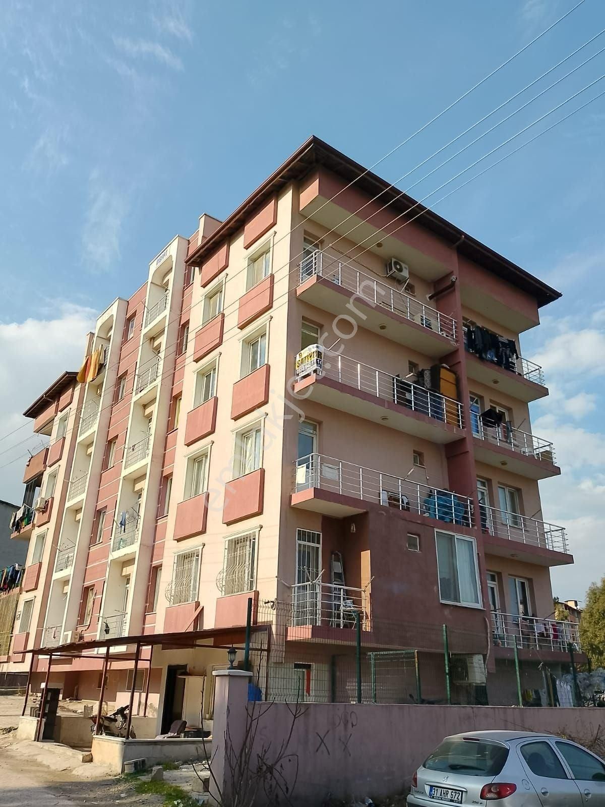 Antakya Serinyol Satılık Daire Altın Emlaktan Üniversiteye Ve Hastaneye Yakın Satılık 2+1