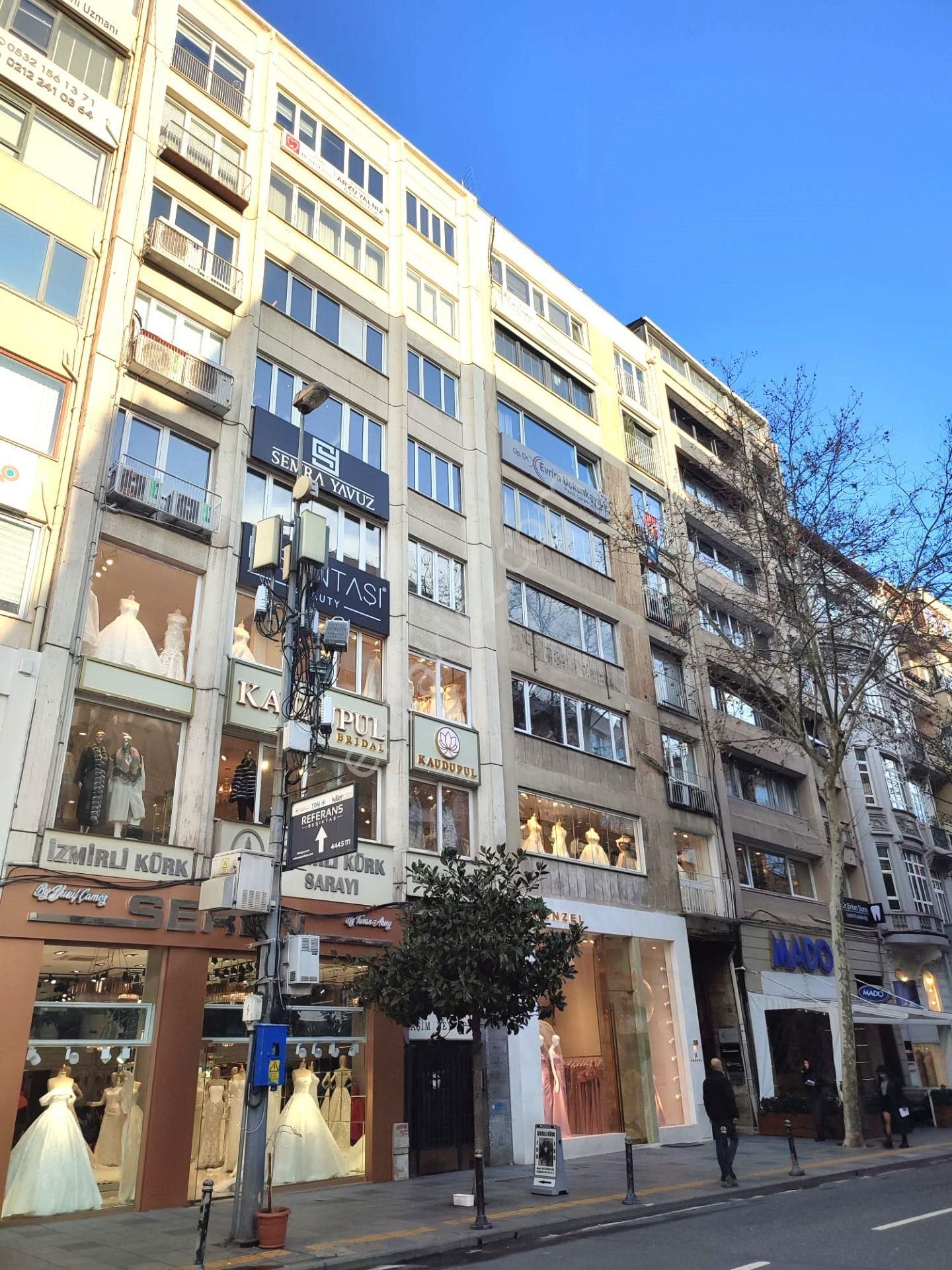 Suna Tabakçı'dan Nişantaşı Valikonağı Caddesi Satılık Daire/ofis - Görsel 2