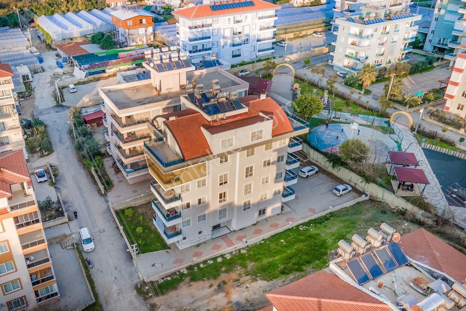 Alanya Konaklı Satılık Daire Alanya Konaklı Telatiye'de Manzaralı Satılık 4+1 Dubleks Daire