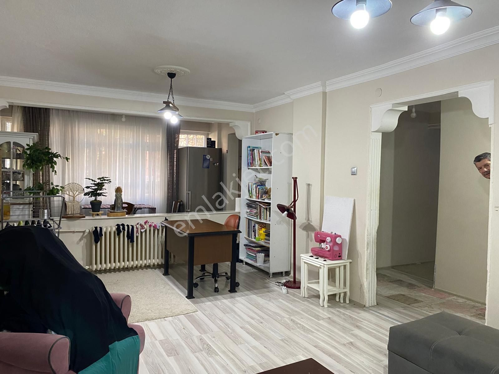 Yenimahalle Uğur Mumcu Satılık Daire Batıkent Site İçerisinde Harbiş 3 De 2+1 Satılık Daire