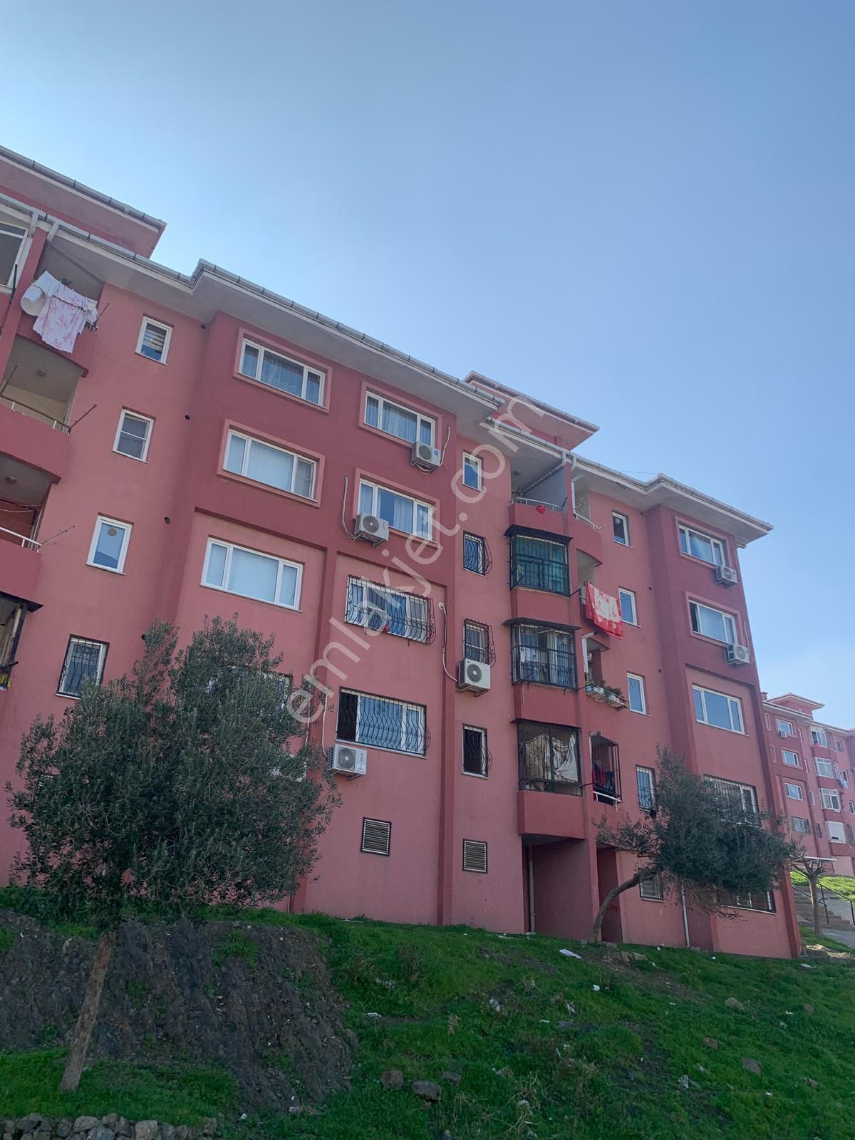 Menemen Yeşil Pınar Satılık Daire Menemen Yeşil Pınar Mah. Tokide 2+1 90 M2 Satılık Daire