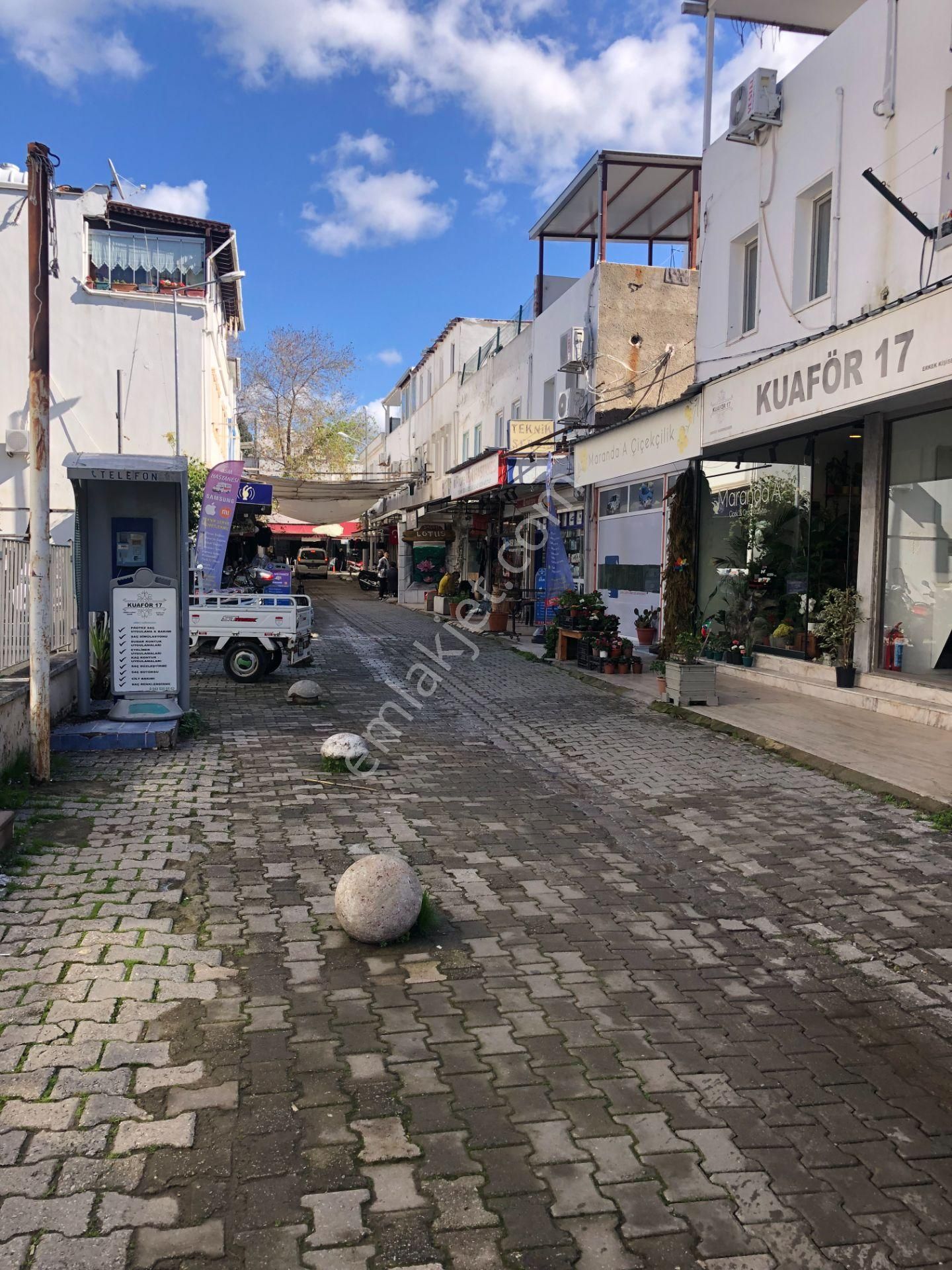 Turgutreis Merkezde Satılık Dükkan Arsası - Görsel 7