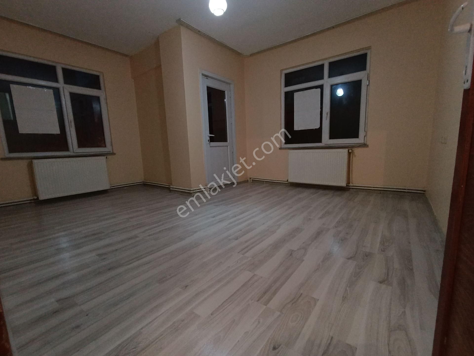 Pendik Orhangazi Kiralık Daire Pendik Esenyalı Merkezde E-5 Yakın Kiralık 2+1 İzlasyon Montalamalı Tadilat Yapılıdaire