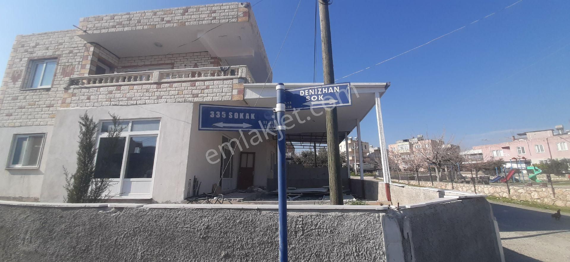 Silifke Yeni Satılık Daire Mukaddem Yeni Mahallede Deniz Cepheli 396 M2 Arsalı Satılık Komple Bina