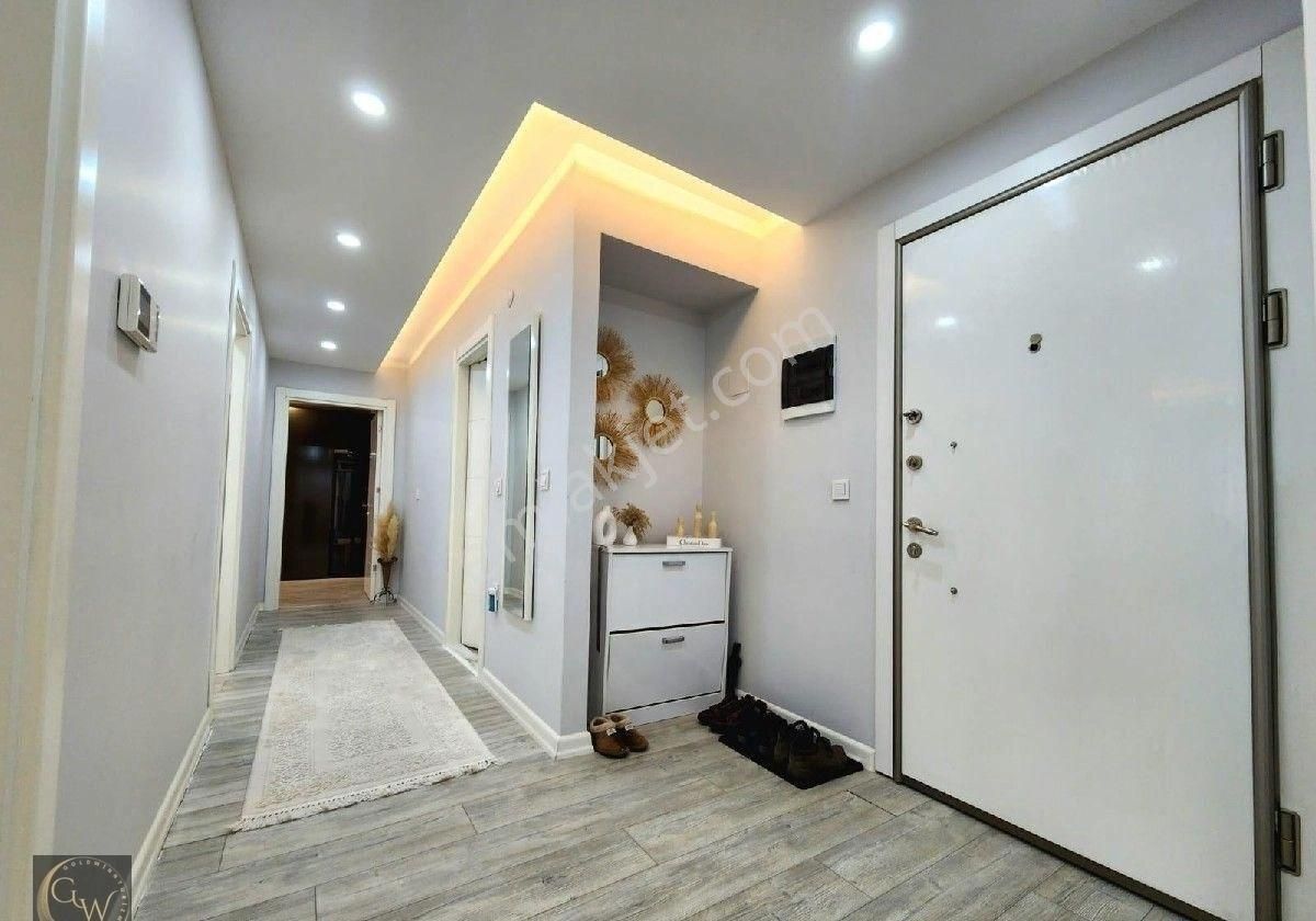 Trabzon'un Gözdesi Yalıncak Da Denize Sıfır Satılık Daire - Görsel 13