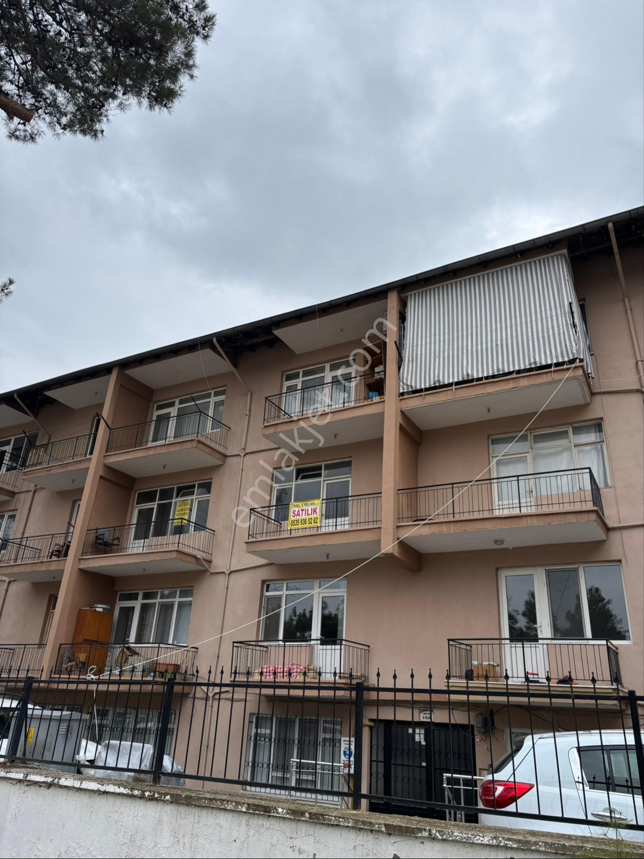 Burdur Merkez Emek Satılık Genel İnal Emlaktan Merkezde Satılık 3+1 130 M2 Daire