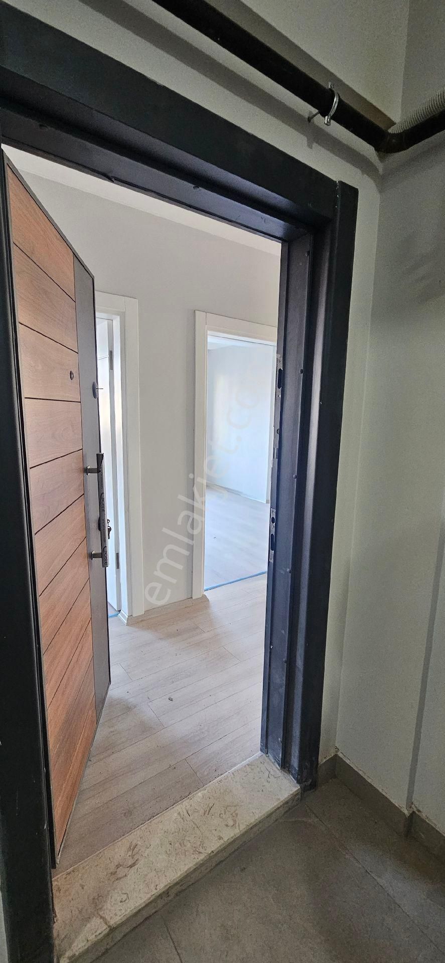 Atatürk Mahallesi Prestij Caddesinde 2+1 Ebeveyn Banyolu Yerden Isıtmalı Asansörlü Lüx Daire - Görsel 15