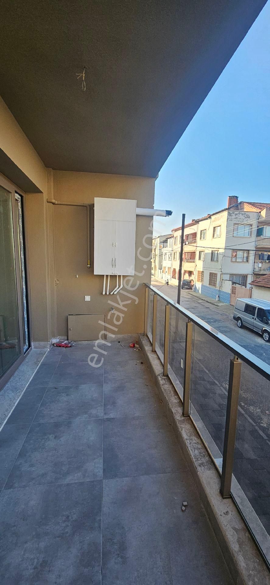 Atatürk Mahallesi Prestij Caddesinde 2+1 Ebeveyn Banyolu Yerden Isıtmalı Asansörlü Lüx Daire - Görsel 14