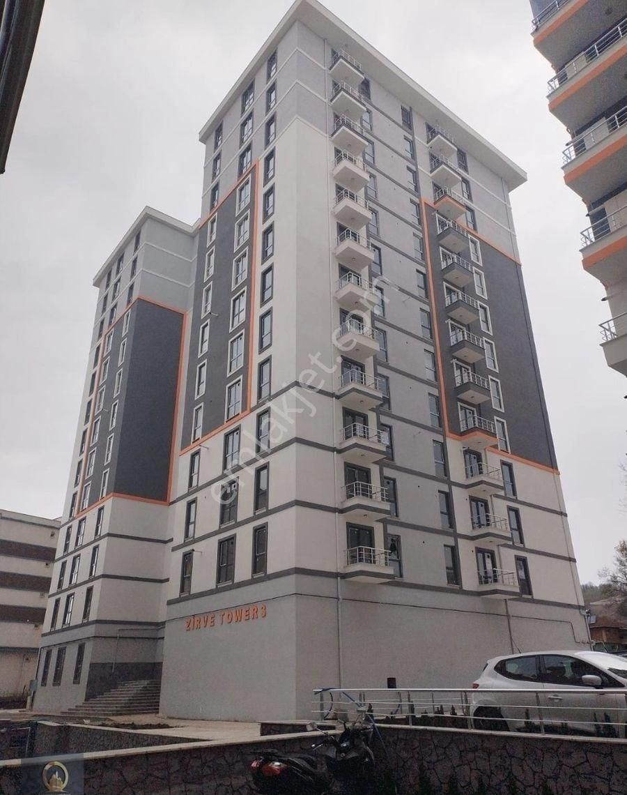 Düzce Merkez Şehit Murat Demir Satılık Daire Düzce Merkez Konuralp Zirve Tower Da Satılık 1+1 Daire