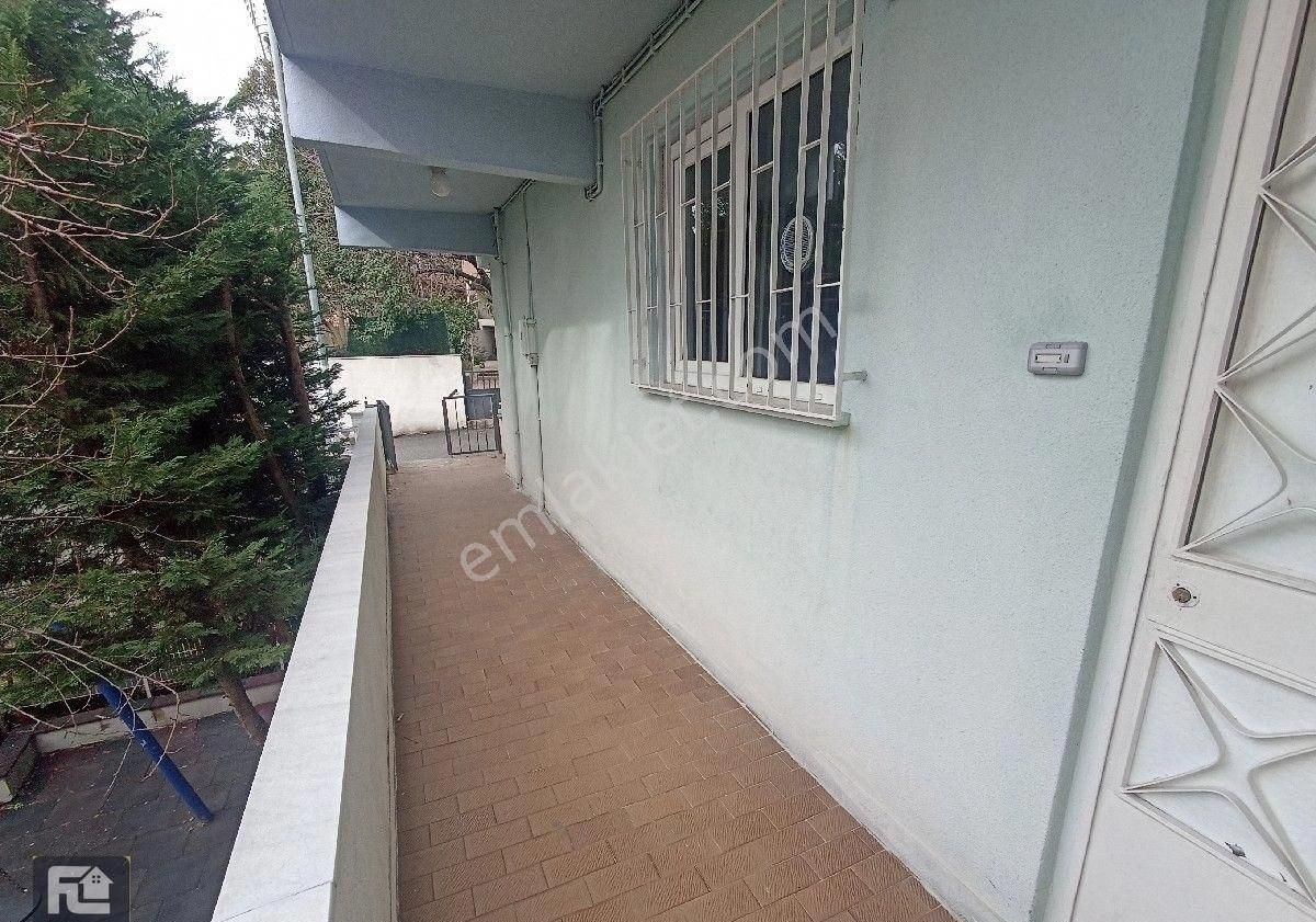 Üsküdar Küçük Çamlıca Kiralık Daire F-l Emlaktan Emaar Avm Dsi Yakını Geniş 2+1 Yüksek Giriş