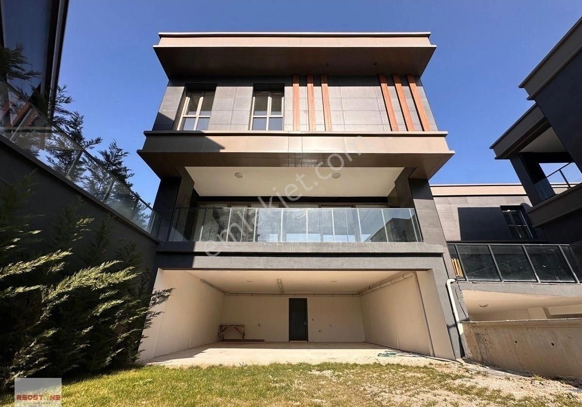 Etimesgut Yeni Bağlıca Satılık Villa Redstone Castle Etimesgut Bağlıca Site İçi Satılık 5+1 Lüks Villa