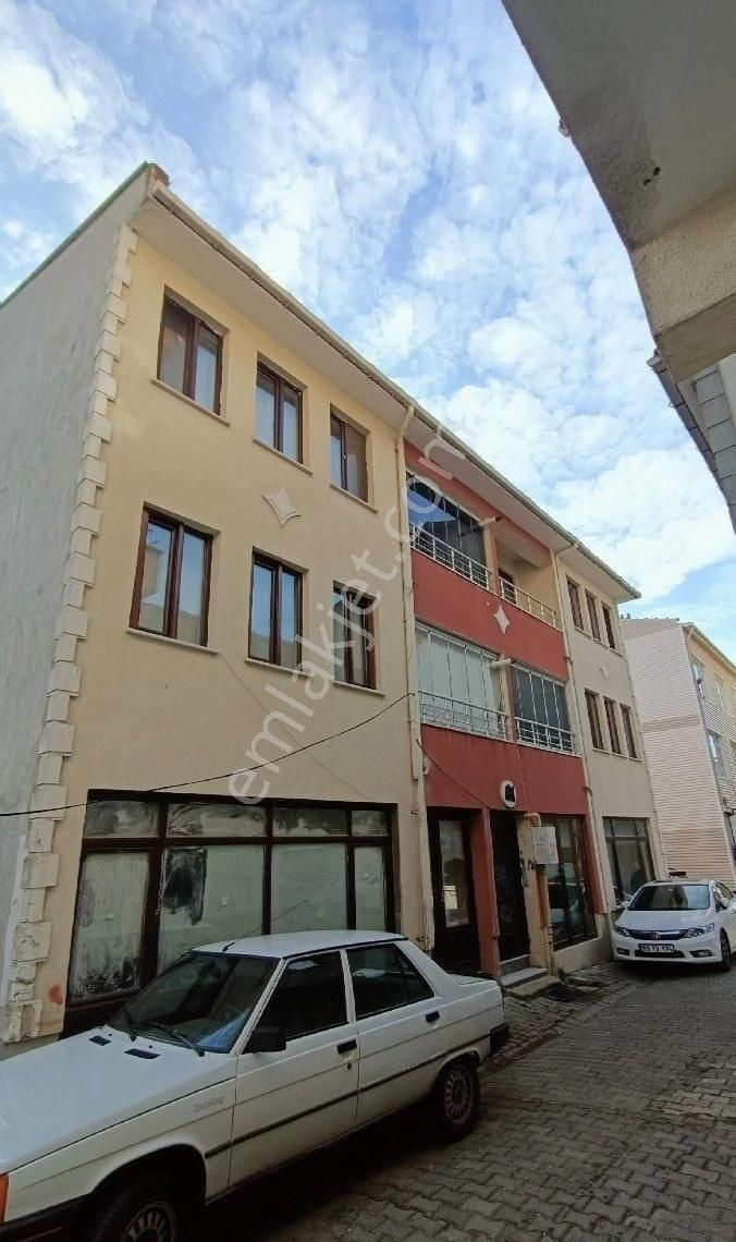 Süleymanpaşa Aydoğdu Satılık Genel Tekirdağ Süleymanpaşa Çarşı Merkezde 70m2 Satılık İşyeri