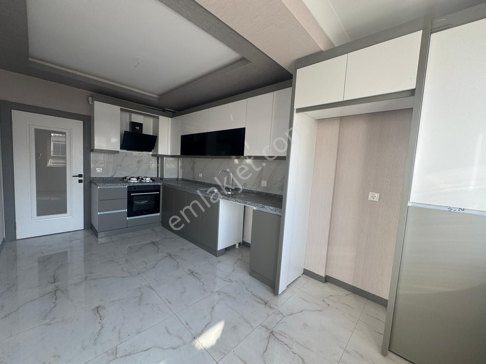 Sincan Ahi Evran Satılık Daire Ahi Evran Mh.de 4+1 140 M2 Bağımsız Ön Cephe Sıfır Daire