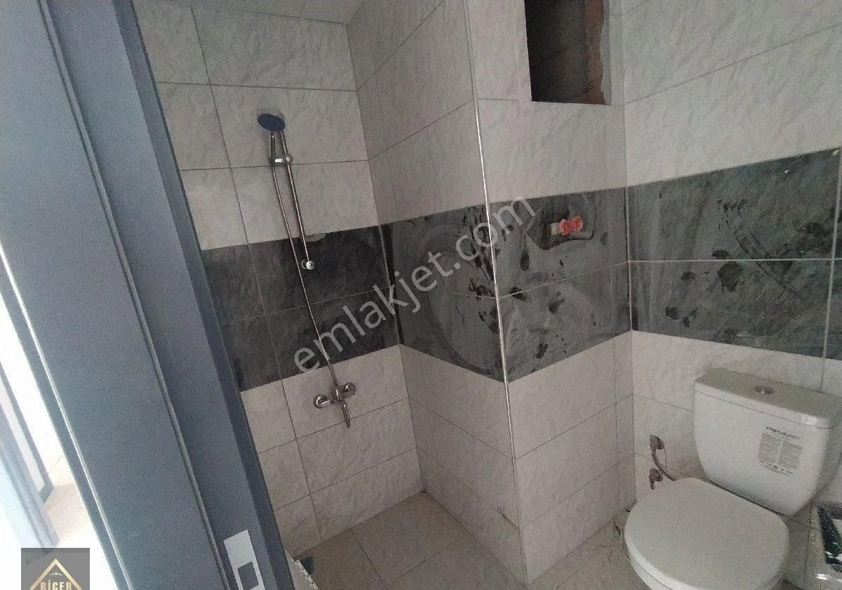 Yüreğir Başak Kiralık Daire Adana Yüreğir Polis Okula 5 Dk Mesafede Mobilyacılar Sanayi Sitesine Yakın Geniş 2+1 Sıfır Daire