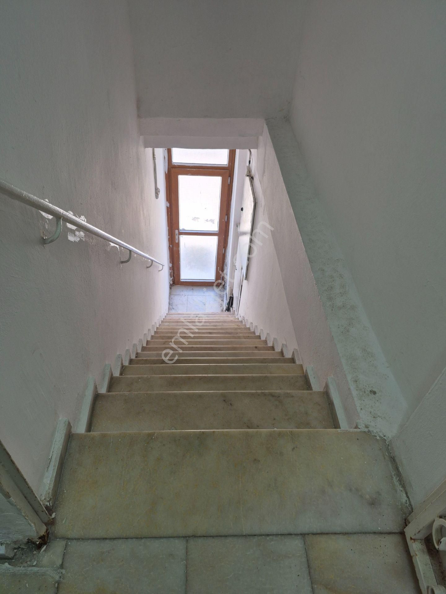 Turgutreis Merkezde Satılık 2+1 Orta Kat Daire - Görsel 4