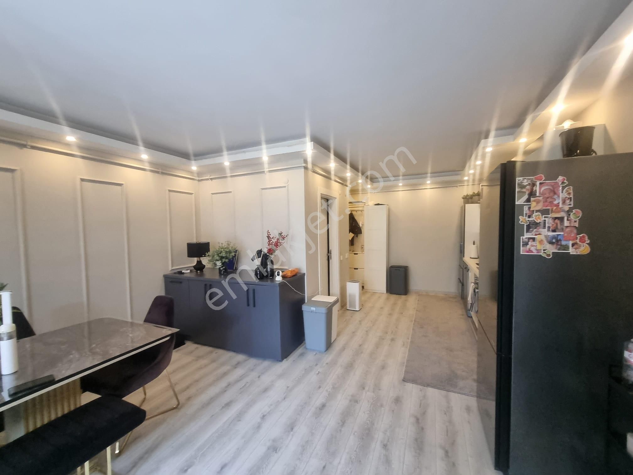 Zekeriyaköy Aktiviteli Havuzlı Yeni Sitede 3+1 Kış Bahçeli Daire - Görsel 12