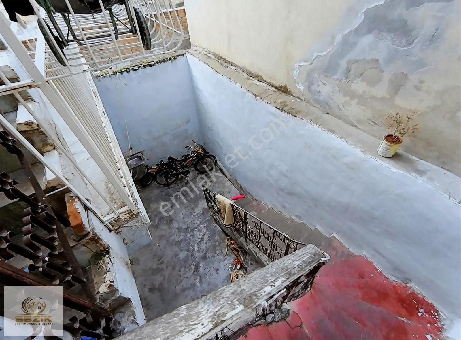 Acil Mestanzade Mh 2 Katlı Müstakil Ev - Görsel 21