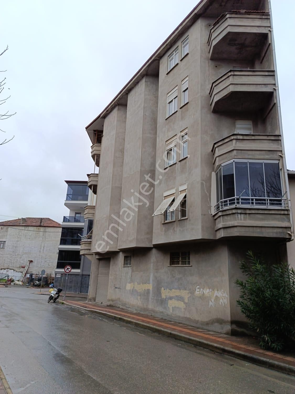 A.y.s. Gayrimenkul Den Satılık 4 Katlı Bina - Görsel 5