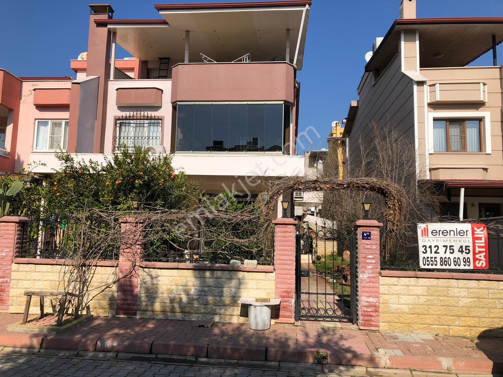 Nazilli Dallıca Satılık Villa Nazilli Dallıca Mah.site İçererisinde Tripleks Satılık Villa