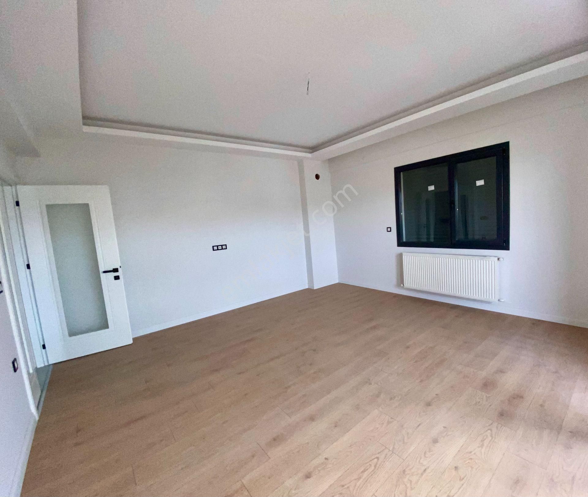 Karabağlar Bahçelievler Satılık Daire Bahçelievler'de 3+1 160m2 Çift Cephe Ebeveyn Banyolu Lüks Satılık Daire