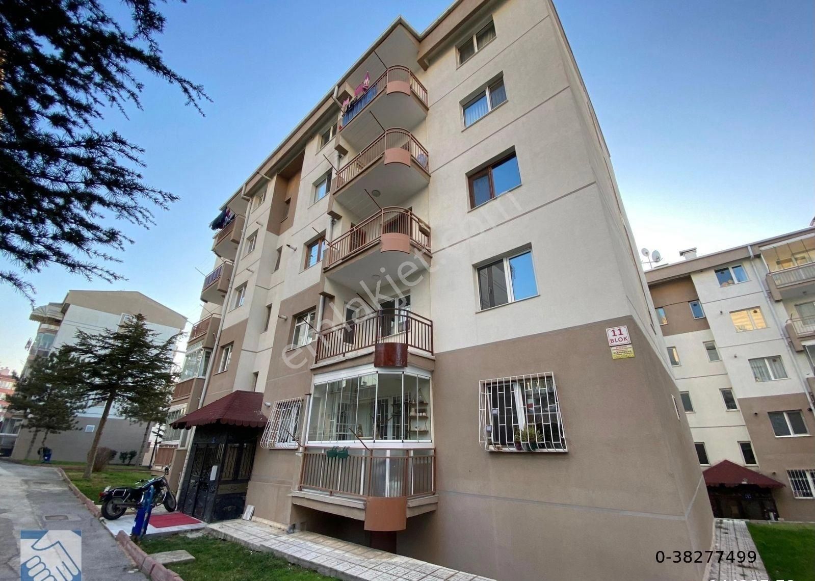 Yenimahalle Batı Sitesi Satılık Daire Batıkent Batısitesi Mah. Satılık Full Yapılı Ara Kat