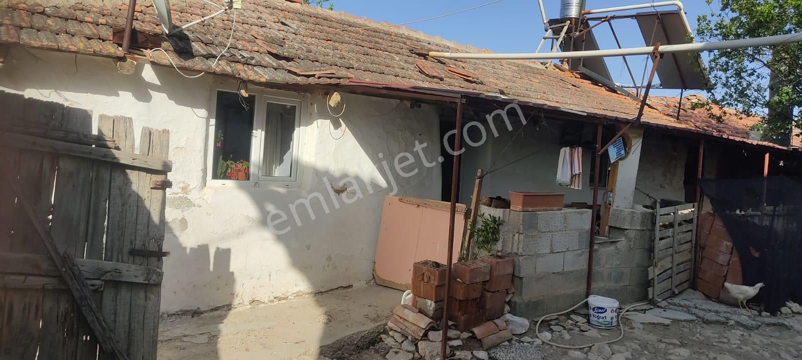 Afyonkarahisar Dazkırı Bozan Köyünde Toplam 4115 M2 Satılık Arsa 4.500.000 Tl Az Pazarlıklı - Görsel 5