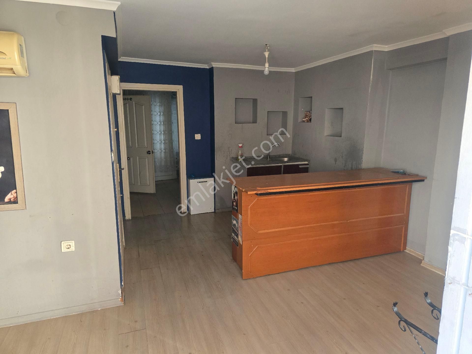 Kemalpaşa Mahallesinde Satılık 1+1 Daire Han Emlaktan - Görsel 14