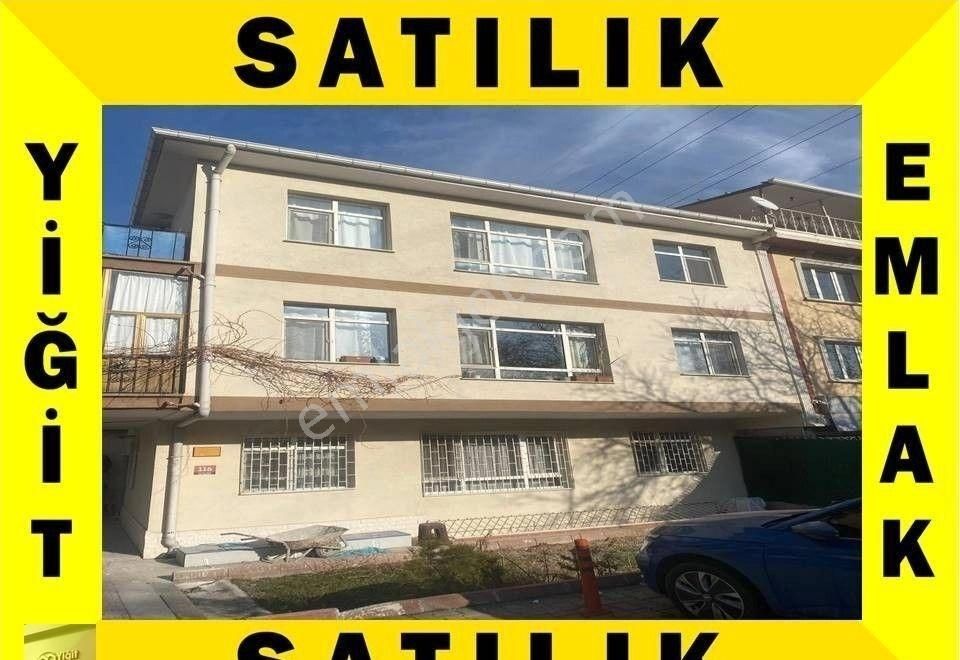 Yenimahalle Emniyet Satılık Daire Yigit Emlaktan Silahtar Cd Üstünde Yüksek Giriş Fuul Yapılı Arka Daire Balkonlu 65m2 2+1 Geniş Ferah