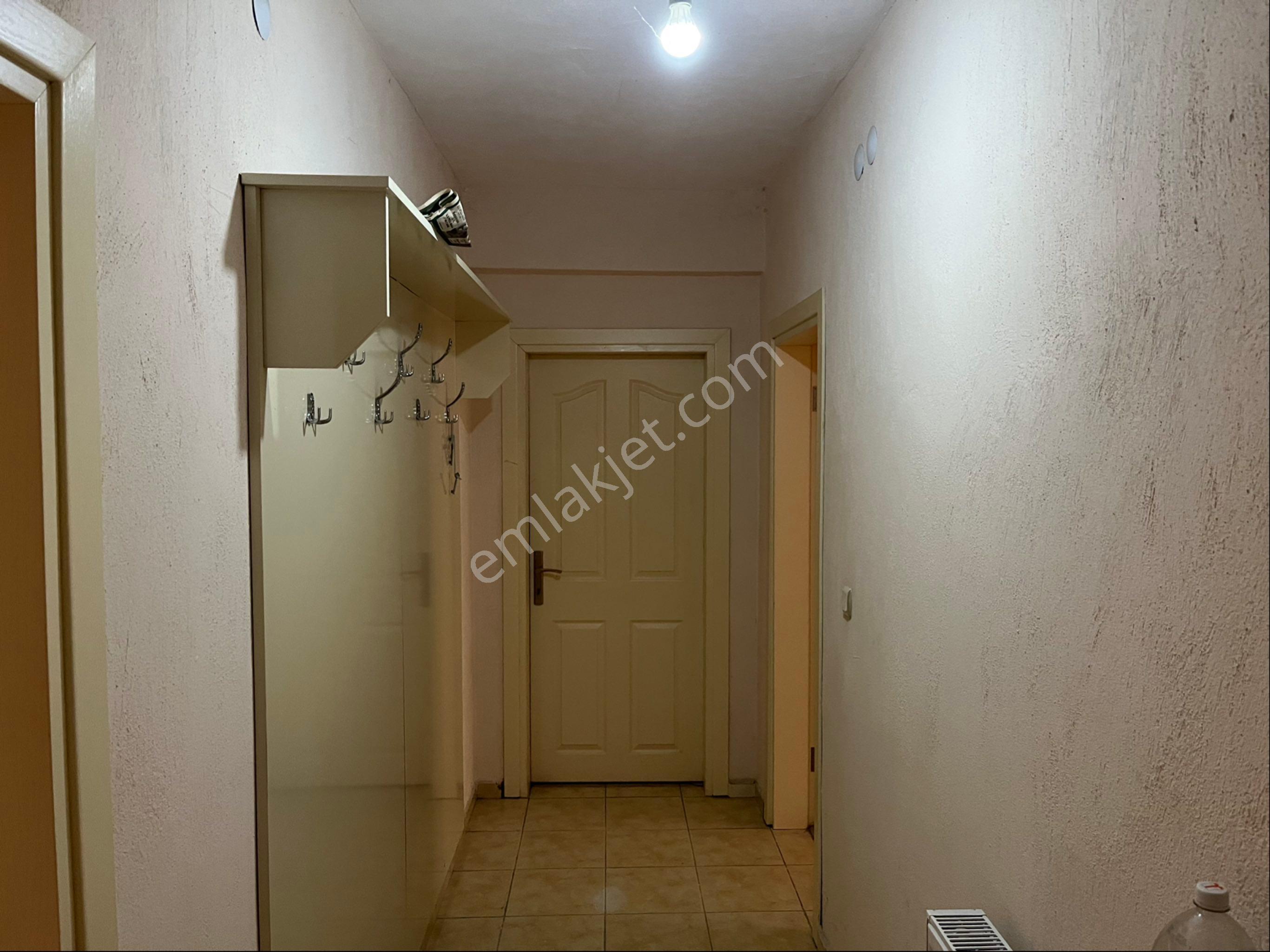 Uşak Merkez Kemalöz Mahallesinde Kiralık 1+1 Daire - Görsel 6