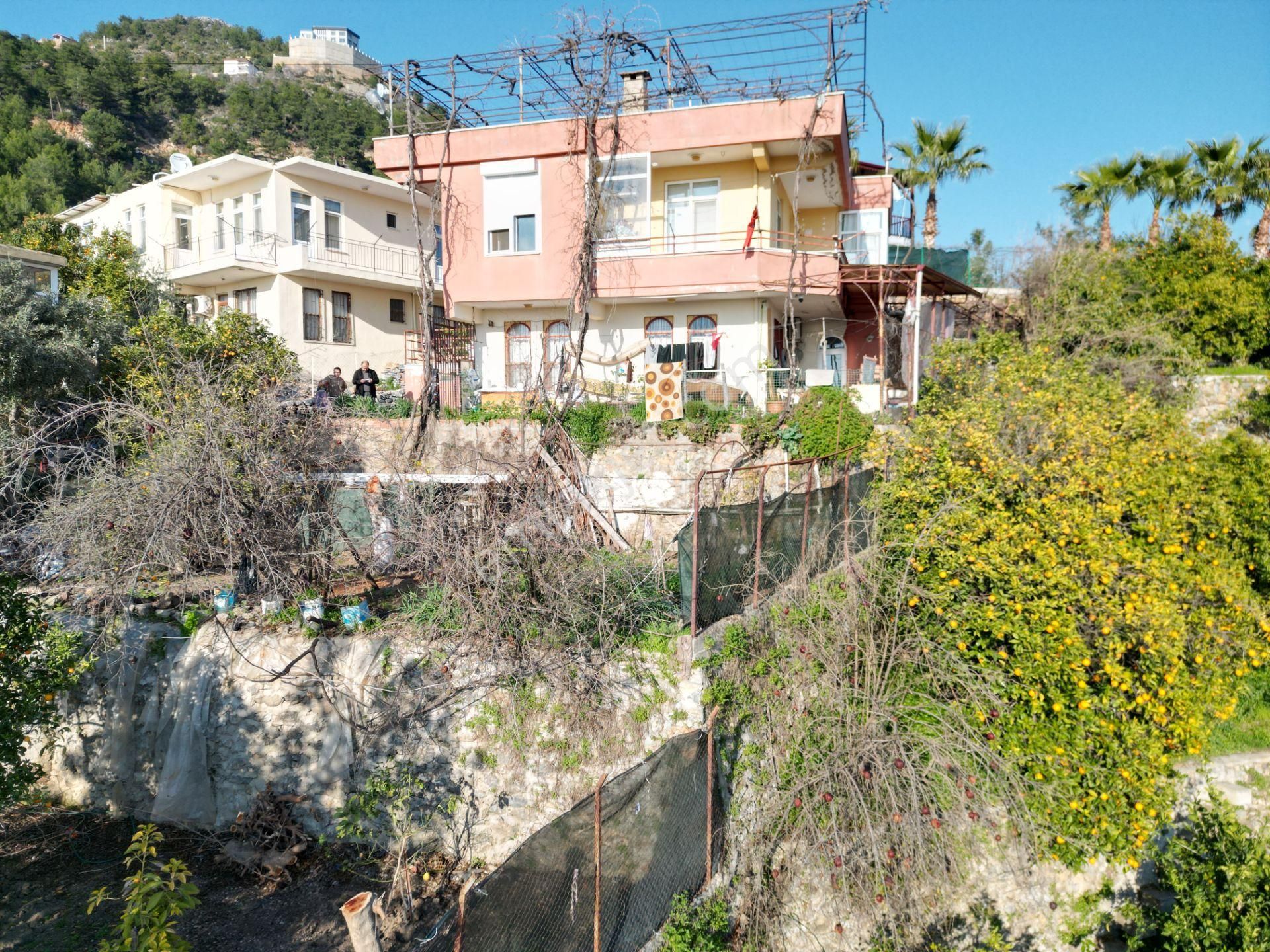 Alanya Değirmendere Mahallesi'nde Satılık 2 Katlı Müstakil Ev Ve 1 Dönüm Arsa - Görsel 30