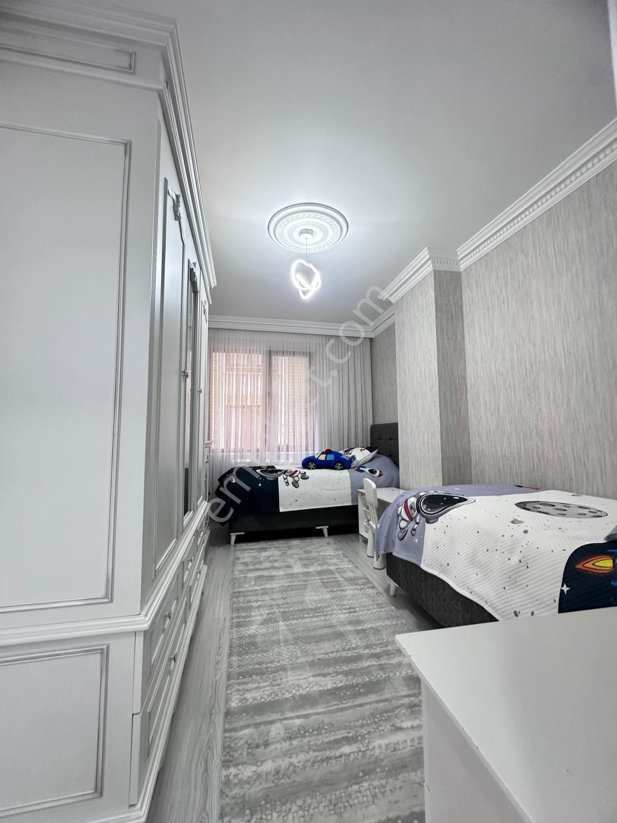 Beylikdüzü Kavaklıda Merkezde Beykonsep Sıtesınde 3+1 Satılık Büyük Daire - Görsel 15