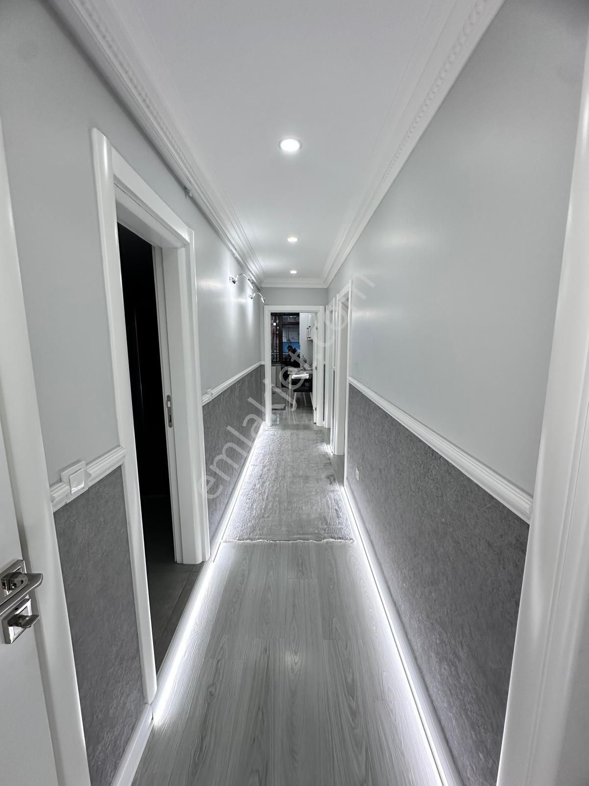 Beylikdüzü Kavaklıda Merkezde Beykonsep Sıtesınde 3+1 Satılık Büyük Daire - Görsel 5