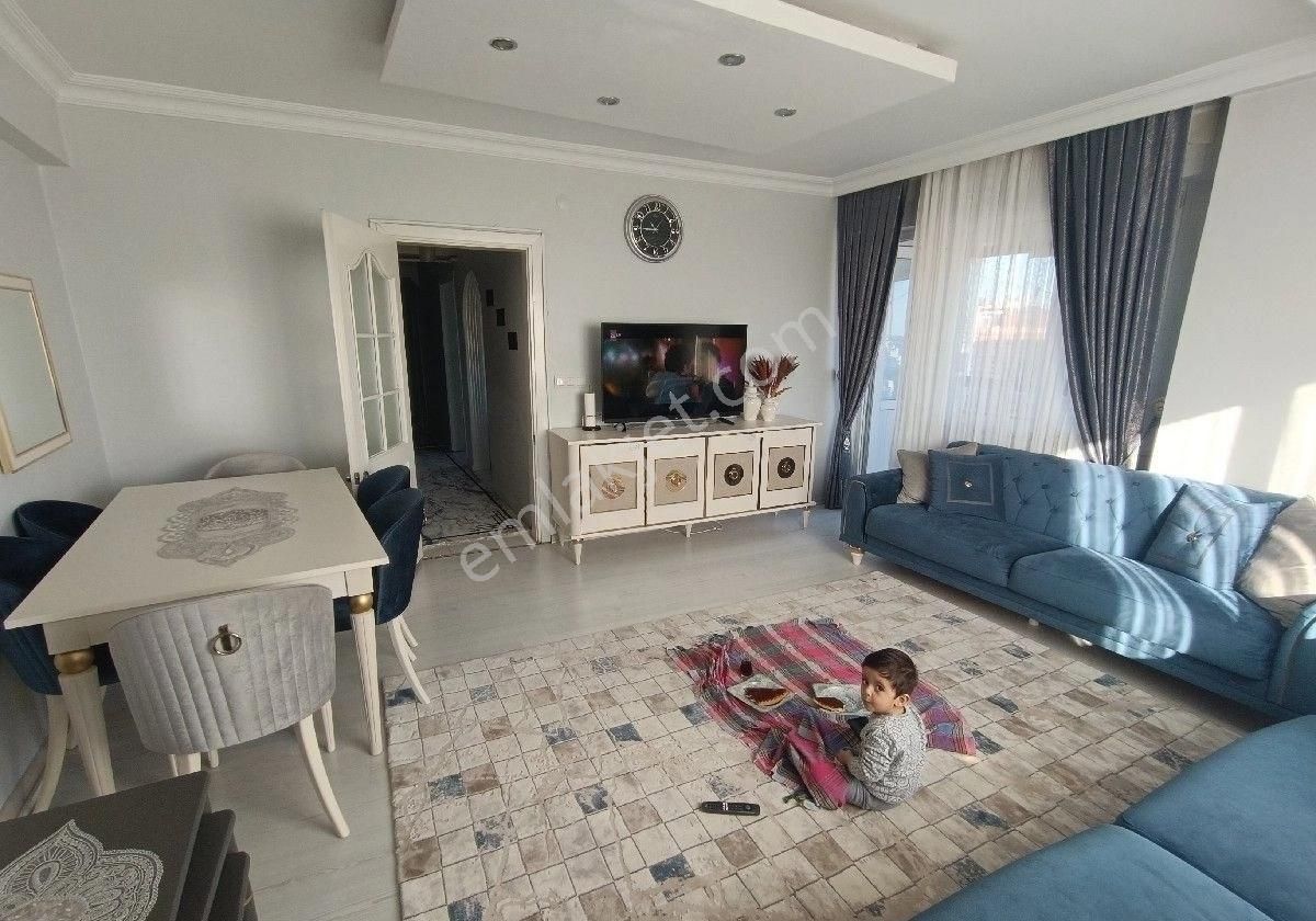 Sultangazi 75. Yıl Kiralık Daire Etik Emlaktan Sultangazide Kiralık 2+1 120m2 5 Daire.asansorlü