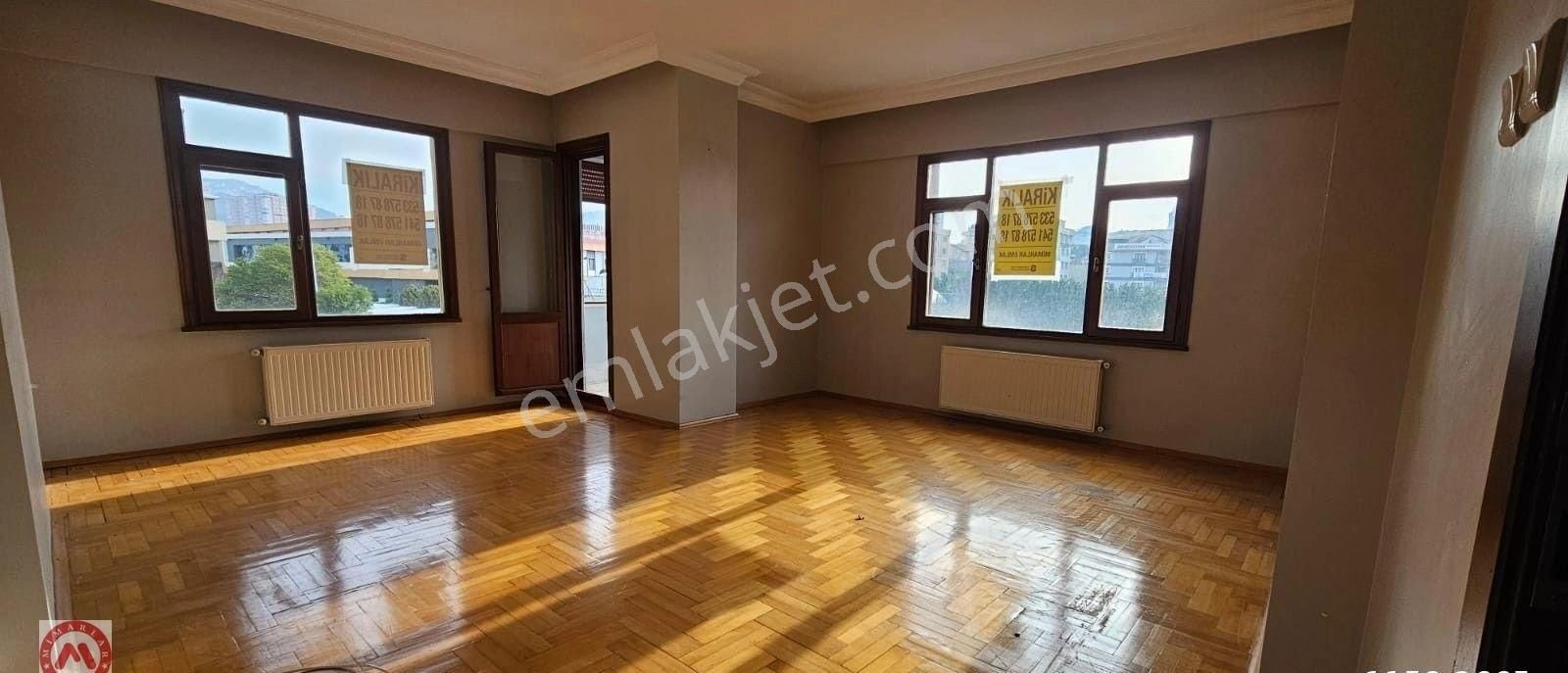 Maltepe İdealtepe Kiralık Daire İdealtepede 50. Yıl Parkına Komşu Toplu Ulaşıma Yakın Geniş 3+1