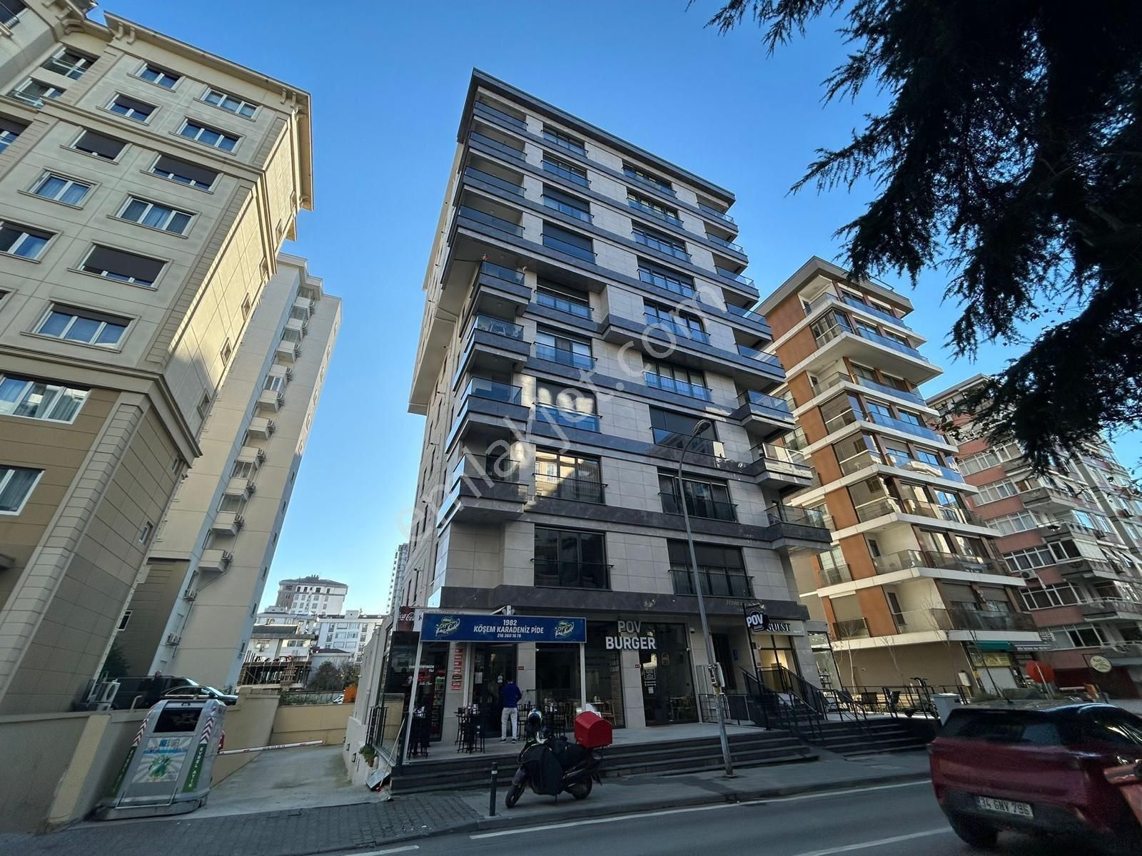 Kadıköy Caddebostan Satılık Daire Bağdat Caddesine 4.bina Ebeveyn Banyolu 3+1 125 M² Net