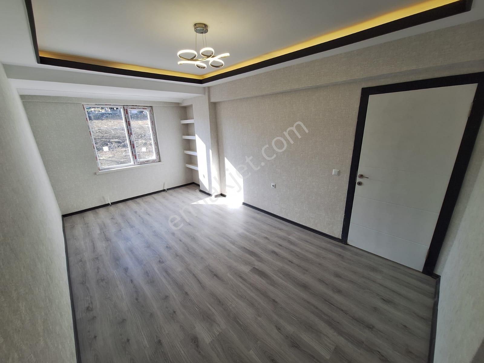 Cihandan Bağlumda Hisar Mah Cadde Yakını Sıfır 3+1 Daire - Görsel 10