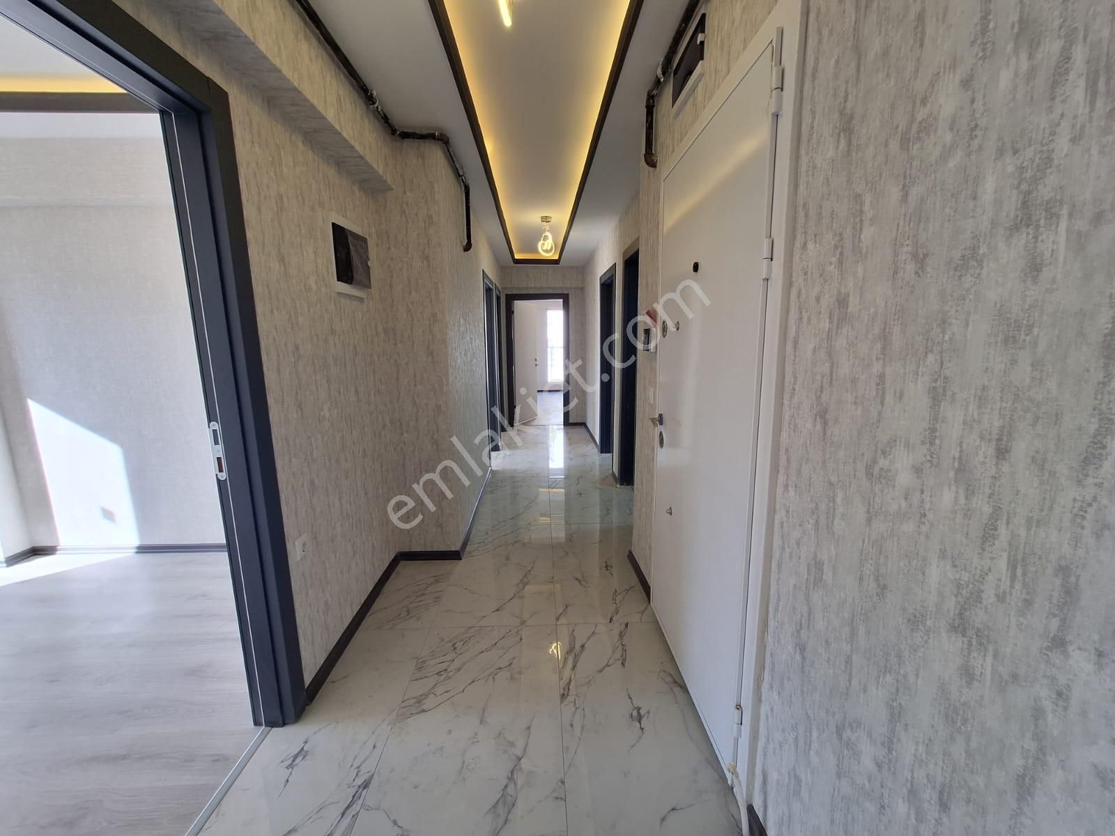 Cihandan Bağlumda Hisar Mah Cadde Yakını Sıfır 3+1 Daire - Görsel 28