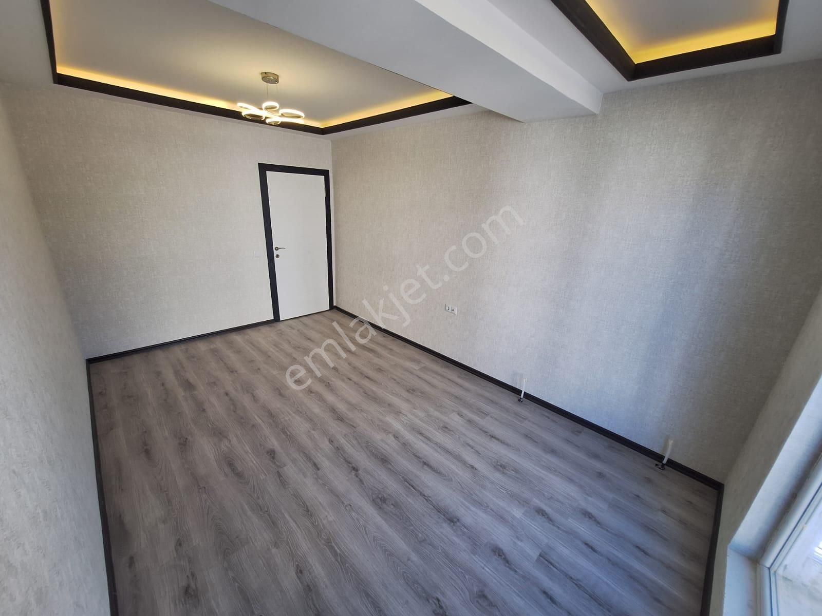 Cihandan Bağlumda Hisar Mah Cadde Yakını Sıfır 3+1 Daire - Görsel 21