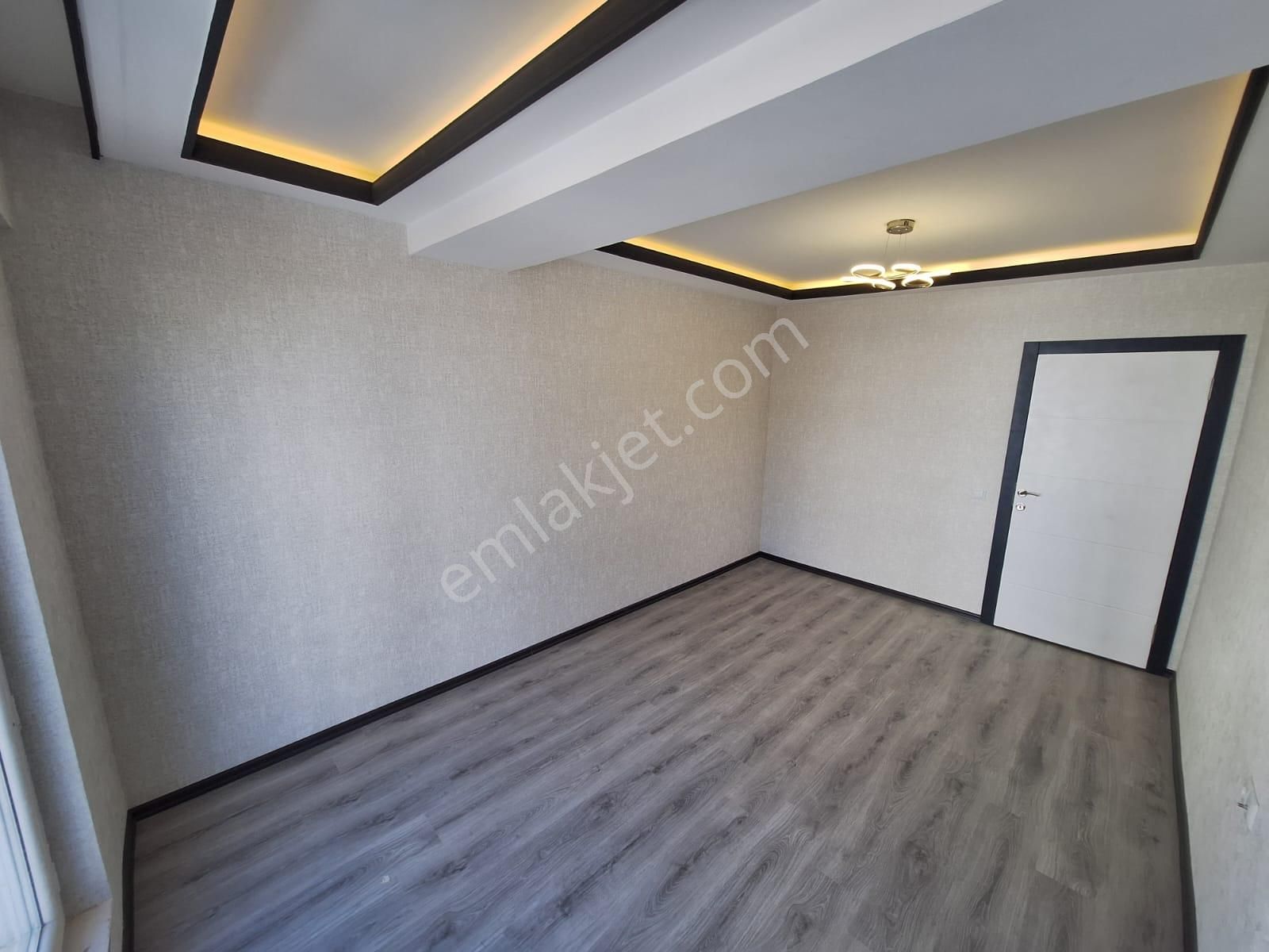 Cihandan Bağlumda Hisar Mah Cadde Yakını Sıfır 3+1 Daire - Görsel 24