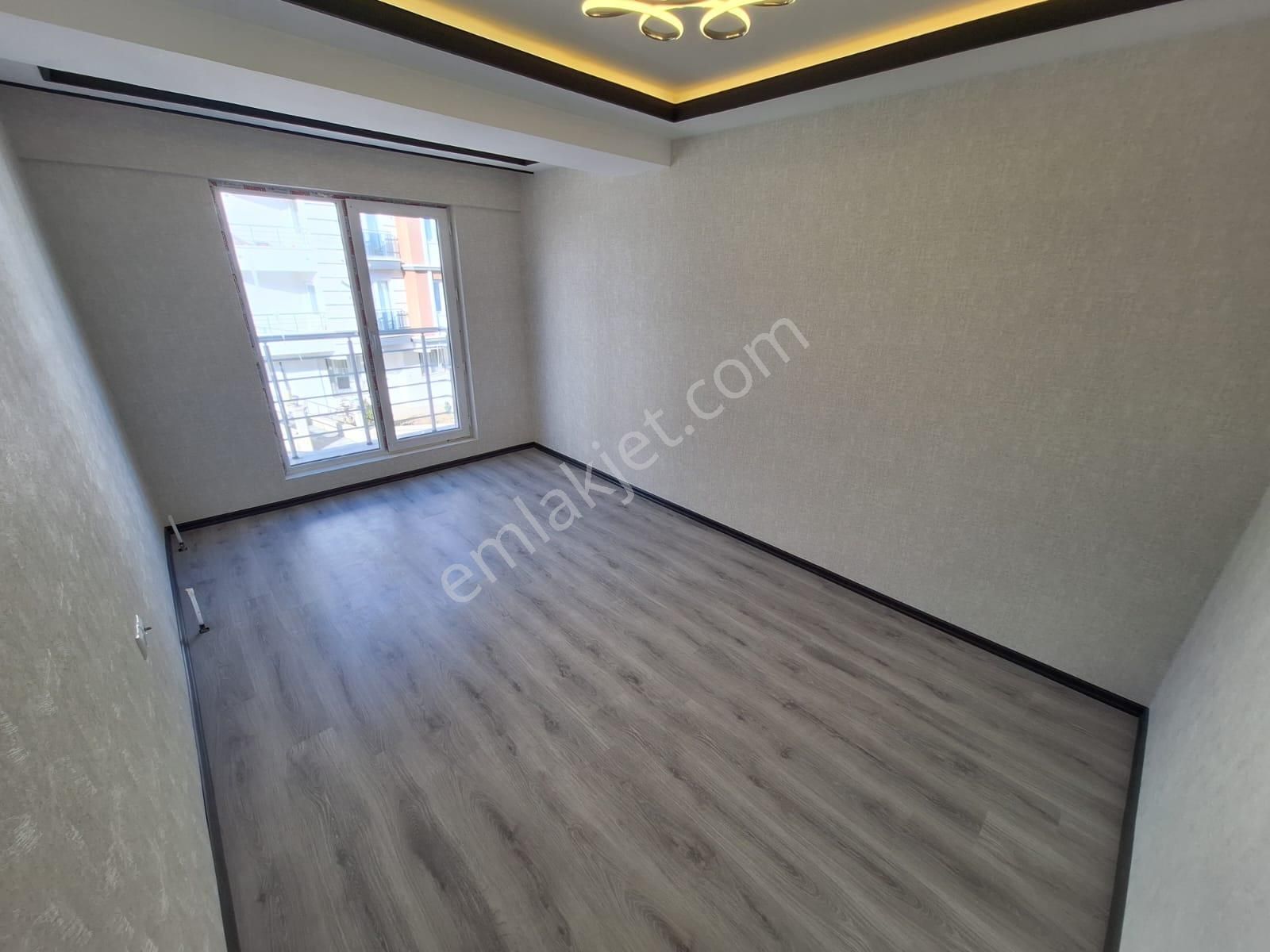 Cihandan Bağlumda Hisar Mah Cadde Yakını Sıfır 3+1 Daire - Görsel 16