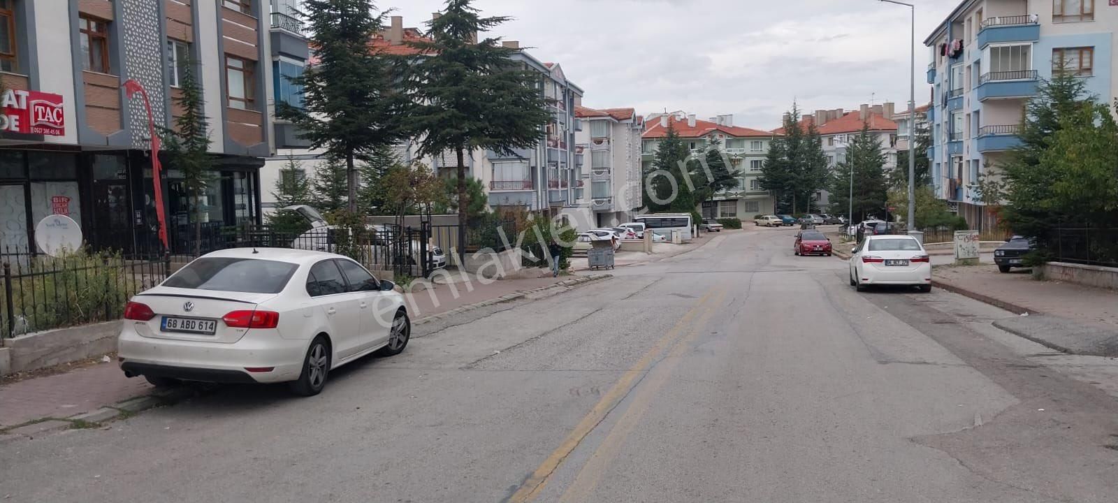 Arıkan Emlak’tan Karapürçek Mahallesinde Satılık Dükkan - Görsel 12